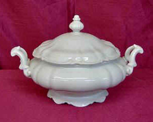 GERMAN CHINA - Soup Tureens